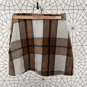 Y2K - Brown & Cream Plaid Wool Mini Skirt – Classic Fall Check